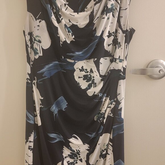 Ralph Lauren Floral Dress (plus) - Picture 5 of 7